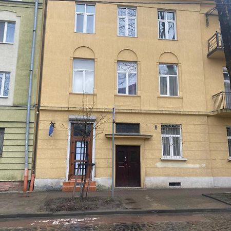 Апартаменти На Вулиці Антоновича Liov Exterior foto